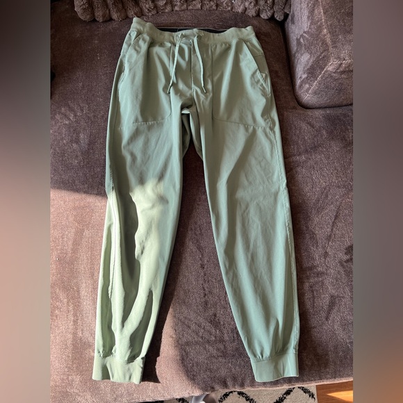 Men’s Lululemon ABC jogger size L (green) - Picture 1 of 3